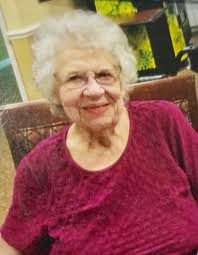 Helen Louise Chase, 93, passed away August 18, 2020. She was born February  24, 1927 in Rochester, New York to the late Rexford and Anna (Morse)  Travis. In addition to her parents,