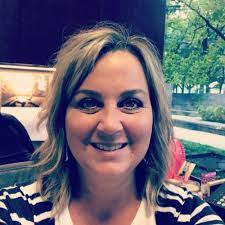 Michelle Morphis's Instagram, Twitter & Facebook