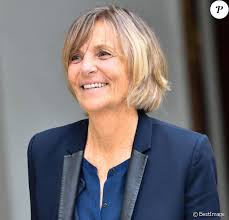 Quelques mois après sa démission, marielle de sarnez a été élue députée de la 11e circonscription de paris. 8g Jazycuqwdm