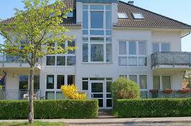Man findet bei der immobiliensuche zum beispiel großzügige erdgeschosswohnungen mit parkett, flügeltüren und stuckarbeiten an den decken oder gemütliche dachgeschosswohnungen, die einen blick über die historische innenstadt und die potsdamer parkanlagen. 3 Zimmer Wohnung Mit Balkon Schoba Immobilien