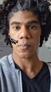 Broderick Wilson's Instagram, Twitter & Facebook