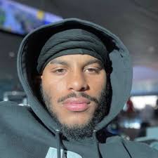 Tavian (@TavianHaughton)