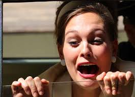 FRÜHSTÜCK BEI TIFFANY DER PRINZ UND DER BETTELKNABE