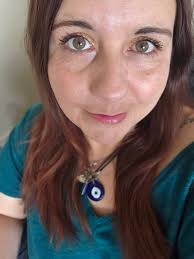 Does anyone else's face go numb