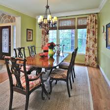 These wooden seat metal chair are trendy and can fit into every decoration style. How To Update Your Dining Room Decor Without Redoing It All 2 Examples Designed