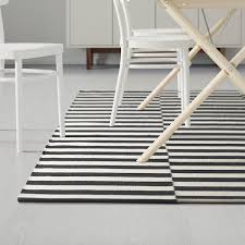 Reviewed august 22, 2016 via mobile. Stockholm 2017 Teppich Flach Gewebt Handarbeit Gestreift Grau 250x350 Cm Ikea Schweiz