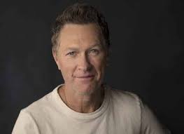 For Floors & More We're Your Store