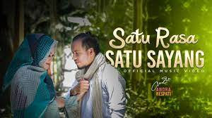 Lagu yang dirilis pada 2018 ini merupakan singel utama dari album kolaborasi andra respati dan elsa pitaloka berjudul korban perasaan. Satu Rasa Satu Sayang Andra Respati Feat Gisma Wandira Official Music Video Youtube
