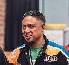 Benny Benitez's Instagram, Twitter & Facebook