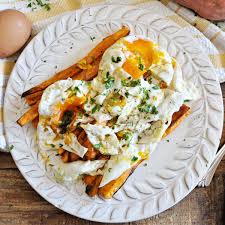 Eggs are a vital part of a lot of sweet dishes, with many being quick and easy desserts that only use a few ingredients. 75 Recipes That Use A Lot Of Eggs Recipelion Com
