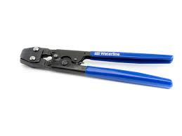 Plumbing contractors often find opportunities to work with plumbing. Tools