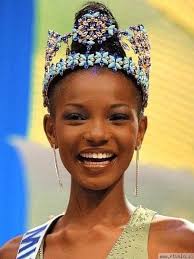 At 76 years old, #CynthiaShange's beauty and legacy remain timeless. Born  in Lamontville, Durban, she began her modeling career in 1970 and made  history in 1972 as the first Black woman to