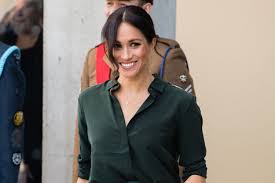 Harvey specter ist einer der gefragtesten anwälte new yorks, der bei der renommierten kanzlei person hardman schnell karriere gemacht hat. Meghan Markle Geheime Suits Bilder Aufgetaucht Glamour