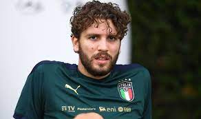 Manuel locatelli is an italian professional footballer signed to serie a side sassuolo and the italy national team as a midfielder. Ewg9idlhtdjs M