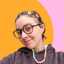 How to Follow Up After a Pitch: 6 Tips