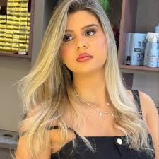 SAMARA DELGADO (@sasahs.d) · Instagram 照片和视频