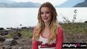 Petite all natural babe stripping in the forest - XNXX.COM