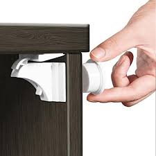 The 5 Best Safety Locks To Protect Your Baby Orzbow Baby Safety Cabinets Safety Locks Baby Safety