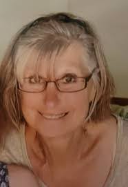 Marie Barton's Instagram, Twitter & Facebook