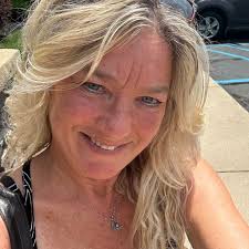 A great time was had by all @ The 33rd Annual Car and Art Show today….see  ya next year!