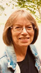 Sherrie Bingham's Instagram, Twitter & Facebook