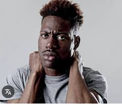 SINA CHAGUO ZAIDI YA HILI Mtunzi: Mwaki Ze Done Sehemu 14 "Moses namanisha  kwamba Baba yako alikuwa siyo mtu wa kawaida kiuwezo" Bado Moses alikuwa  haelewi nini yule babu anamanisha mpaka muda