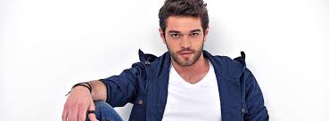 Http Noluyo Tv Contents 1461 Furkan Andic Kara Sevdada 130822185180591594 Jpg Adresinden Gorsel Actors Turkish Actors Men