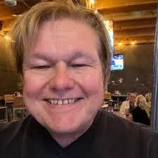 Michael Vandervort's Instagram, Twitter & Facebook