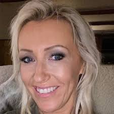 Merry Xmas to all my connections, stay well and safe and here's to 2021!