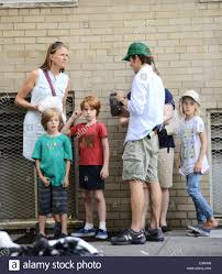 Emma roberts and julia roberts courtesy of emma roberts/instagram. Danny Moder Husband To Julia Roberts Brings Their Three Children Twins Hazel Patricia Moder And Phinnaeus Finn Walter Moder Julia Roberts Three Kids Julia