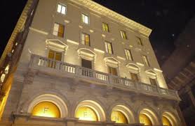 Последние твиты от fendi (@fendi). Inaugurato Palazzo Fendi A Roma Webitmag Web In Travel Magazine