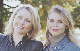Escorte, libertine, sans domicile fixe, déchétariste, danseuse nue, youtubeuse, toxicomane ou anorexique, les femmes que rencontrent mitsou et léa clermont dion pour la deuxième saison de leur émission confrontent leurs préjugés et par ricochet, ceux. Mitsou Gelinas Et Lea Clermont Dion Hollywoodpq Com