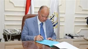 وطمأنت العتيبي عبر حسابها على تويتر جمهور ومحبي زوجها خالد، أنه لا يزال راقداً في غيبوبته داخل غرفة العناية المركزة بالمستشفى، غير أن حالته تتحسن في اتجاه أفضل. Xnnhti7zzgnujm