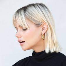 Contour Hoop Earrings Wavy Bob Hairstyles Bob Hairstyles Thick Hair Styles