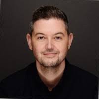 Mark Whyte's Instagram, Twitter & Facebook