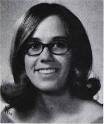 Elizabeth Inskeep's Instagram, Twitter & Facebook