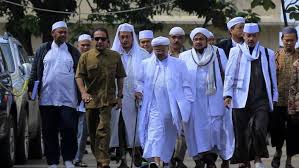 Rizieq menilai majelis hakim mengambil keputusan berdasarkan keterangan saksi ahli forensik yang dihadirkan jpu, tetapi tidak muncul di muhammad rizieq shihab saat menjalani persidangan virtual. Sosok Najwa Shihab Putri Habib Rizieq Yang Akan Menikah Di Petamburan