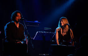 Το εpωτικό θρίλερ της λένας μαντά μεταφέρεται στην οθόνη της τηλεόρασης για λογαριασμό του ant1. Kotonias Kai Margiola Sthn Andromeda Thn 1h Dekembrioy Synaylies Red Line