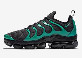 Direct Factory Nike Vapormax Plus Eagles Black Clear Emerald Cool Grey 924453 013 Nike Shoes Making Its Debu Nike Air Max Running Nike Air Max Sneakers Nike