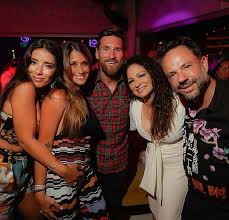 Messi has been granted an extended break after starring. Barcatimes On Twitter Daniella Semaan Antonella Roccuzzo Lionel Messi And Gloria Estefan In Ibiza Https T Co 1dfjklf1j9