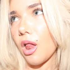 carla vidal (@carlaavidal)