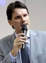 Ricardo Augusto Schmitt