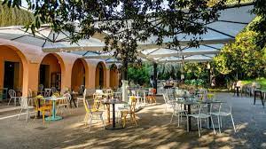 All'interno della struttura principale, un auditorium multifunzionale, di 150 posti, è utilizzato per concerti dal vivo, proiezioni e incontri. Restaurante Bo Bo Bistrot Alla Casa Del Jazz En Roma Opiniones Menu Y Precios