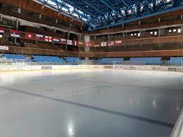 Stadio olimpico del ghiaccio was built between 1952 and 1954, primarily as an open air figure skating arena in cortina d'ampezzo, italy, to. Stadio Olimpico Del Ghiaccio Di Cortina D Ampezzo Foto Di Stadio Olimpico Del Ghiaccio Cortina D Ampezzo Tripadvisor