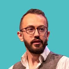 I first met Jack Dow in person at the Business Travel Show in 2021. He was  telling me about some Intelligent Communications platform called Grapevine  while I was selling him the benefits