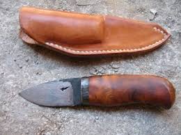 Eric Plazen Knife Couteau Cou Couteaux Artisanaux Cuir Repousse