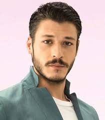 Oyuncuların gerçek adı ve yaşı. Bpq3id99cvjtom