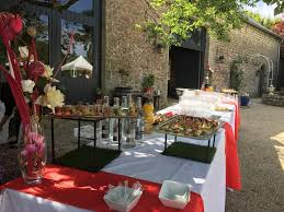 Dans nos laboratoires de 2500 m2, dans le nord, butterfly traiteur se. Location Salle Reception Repas Mariage En Finistere Sud Le Traiteur Manoir De Treouret
