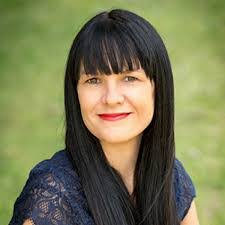 Alana Roy's Instagram, Twitter & Facebook