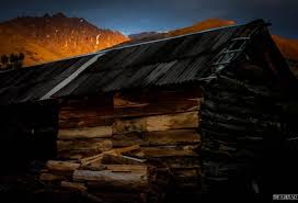 Nunca Dejare Mi Tosca Vida Cottage Wood Woodhouse Dark Darkness Folk Neopagan Pagan Heathen Forest Mountain Patagonia Forest House Resim